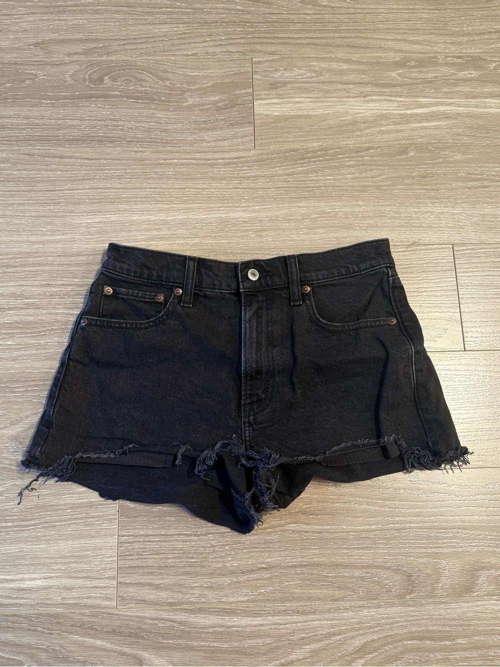 A&F The Mom Short - Black